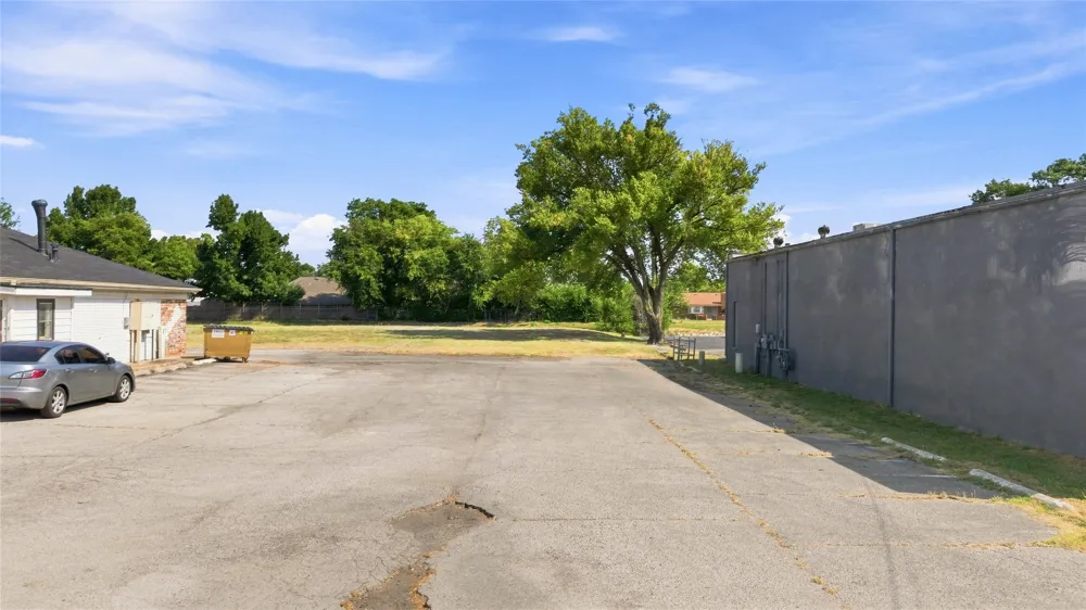 9751 E 31st Street Tulsa, OK 74146
