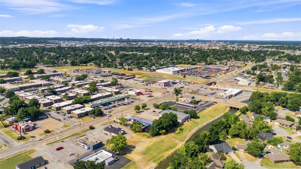 9751 E 31st Street Tulsa, OK 74146