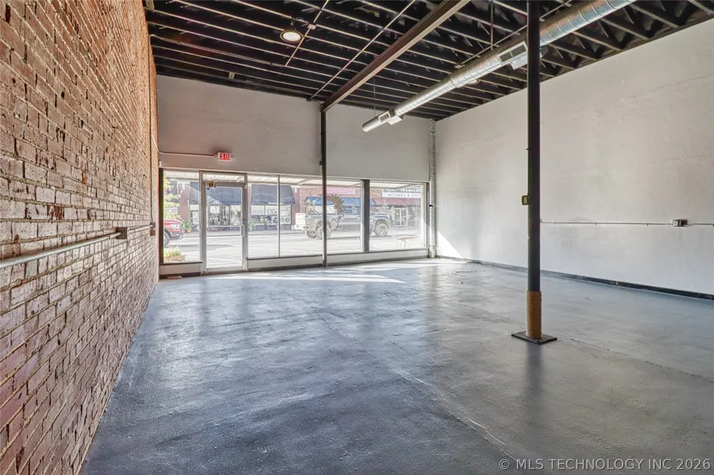 115 S Main Street Eufaula, OK 74432