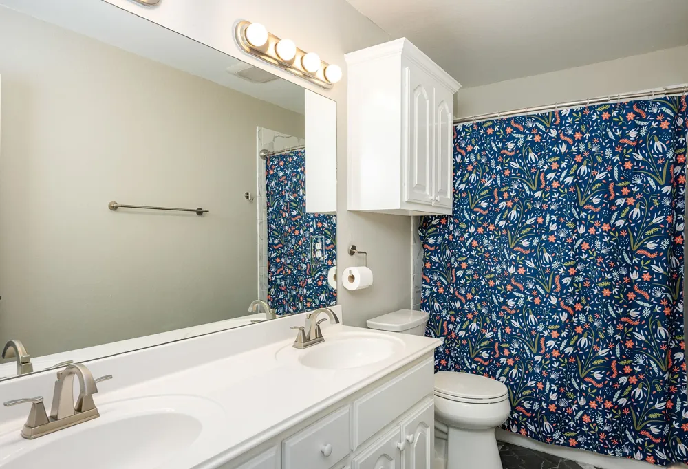 19610 E 49th Place S Broken Arrow, OK 74014