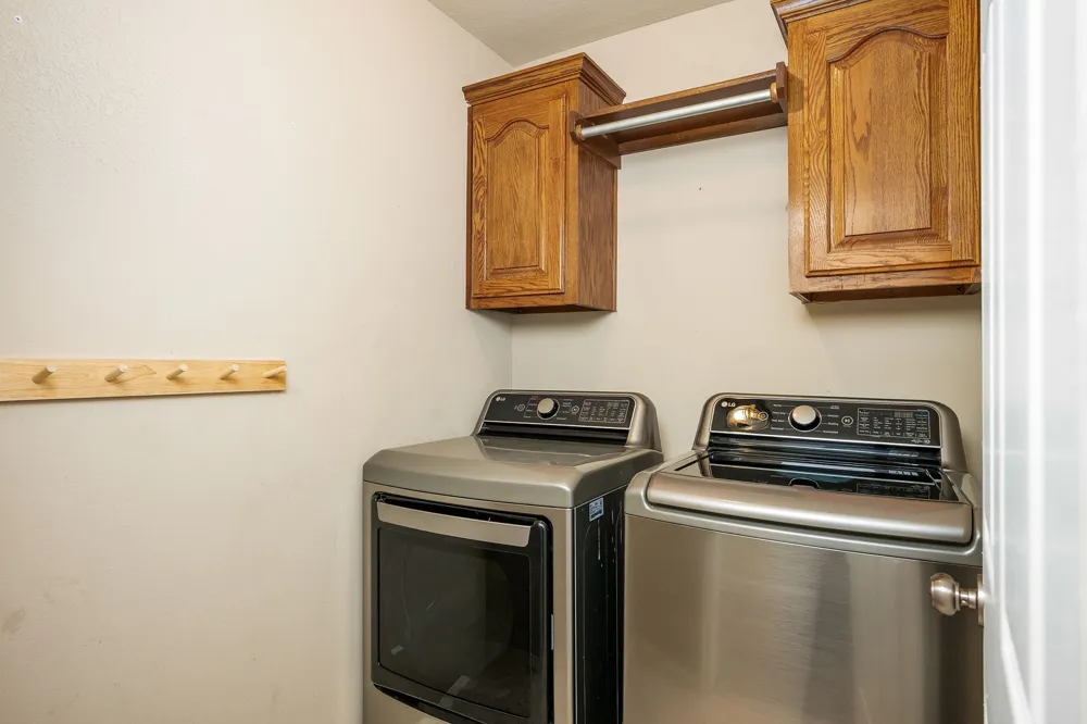 19610 E 49th Place S Broken Arrow, OK 74014