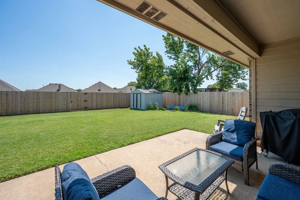19610 E 49th Place S Broken Arrow, OK 74014