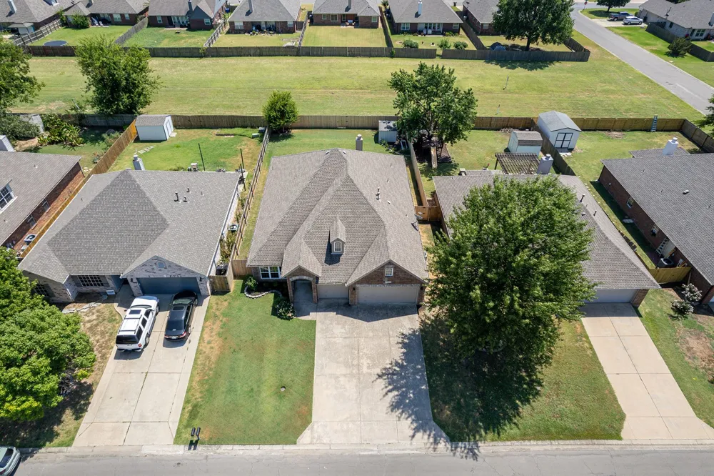 19610 E 49th Place S Broken Arrow, OK 74014