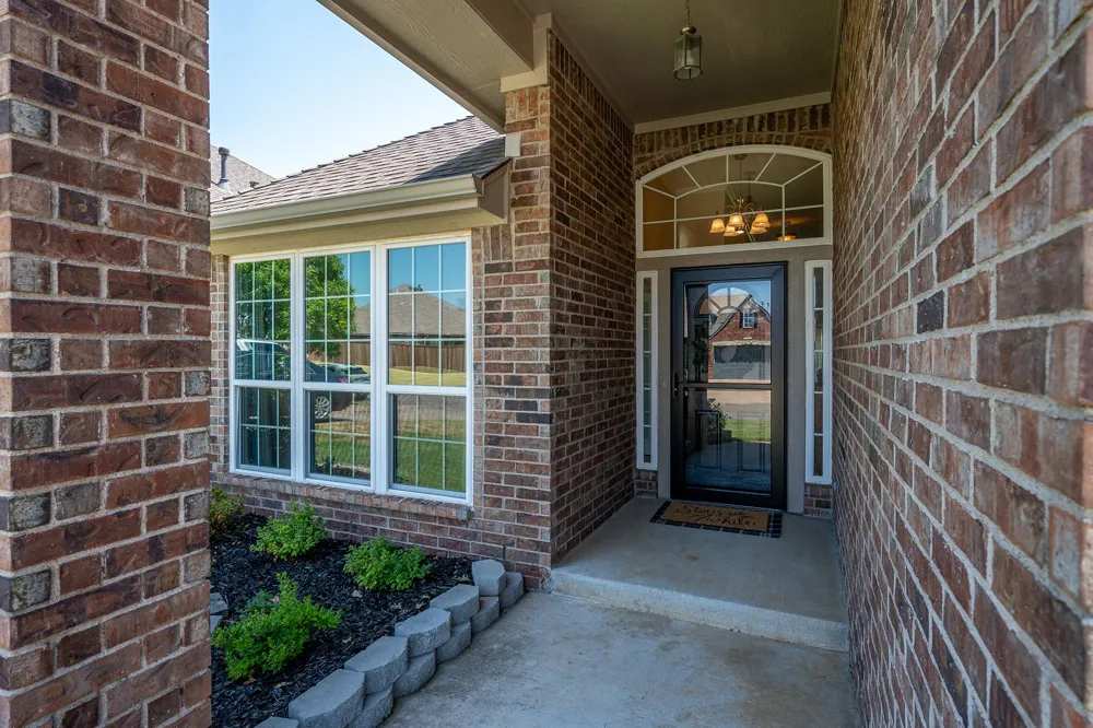 19610 E 49th Place S Broken Arrow, OK 74014