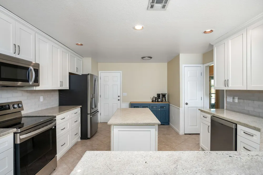 19610 E 49th Place S Broken Arrow, OK 74014