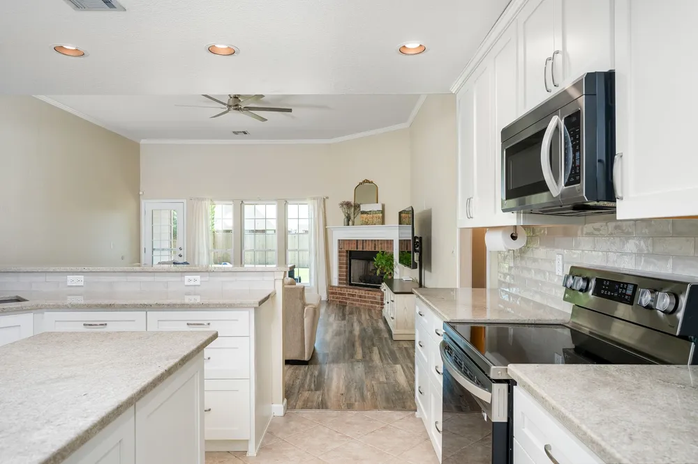 19610 E 49th Place S Broken Arrow, OK 74014