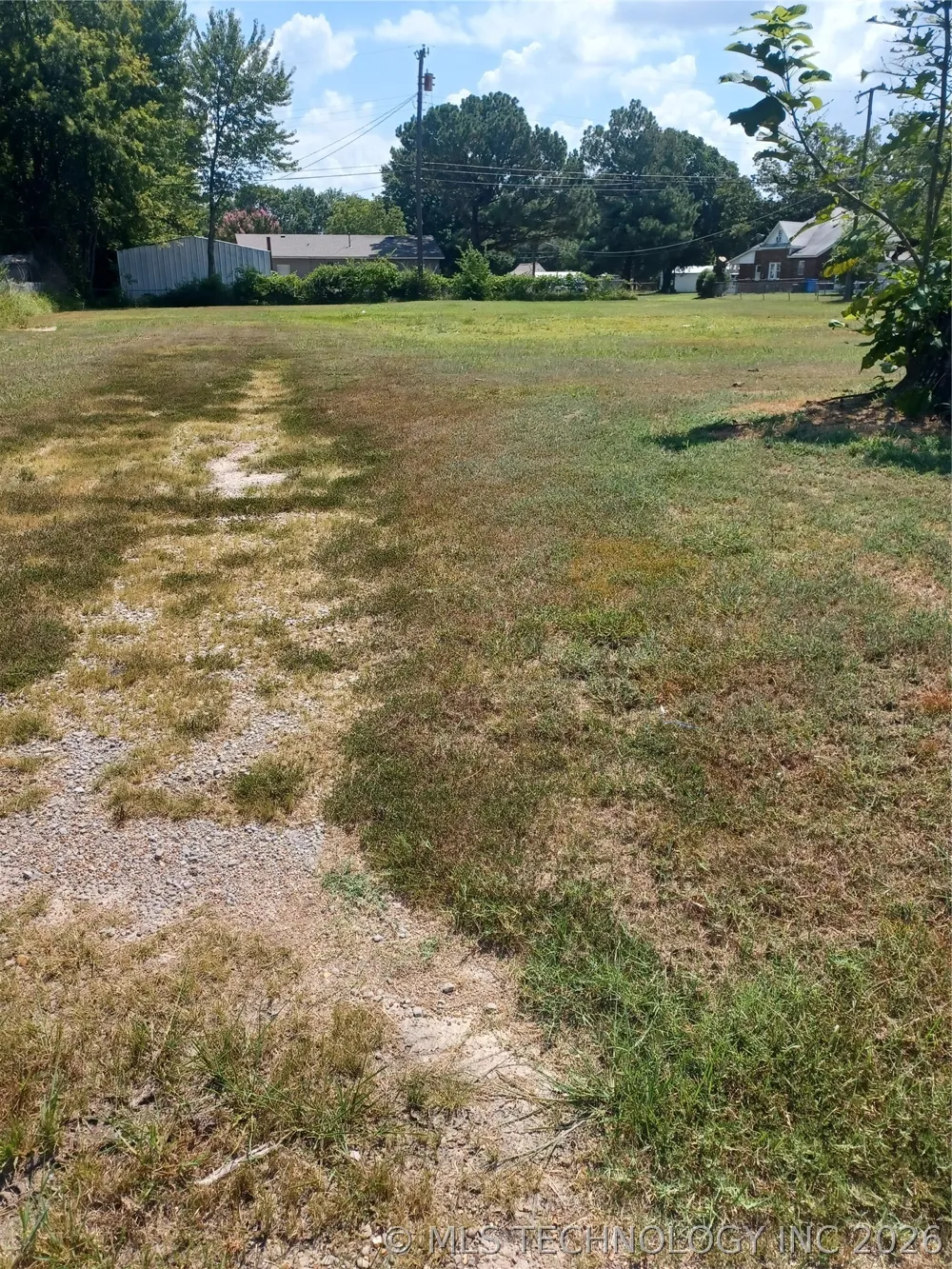 514 SE Main Street Checotah, OK 74426