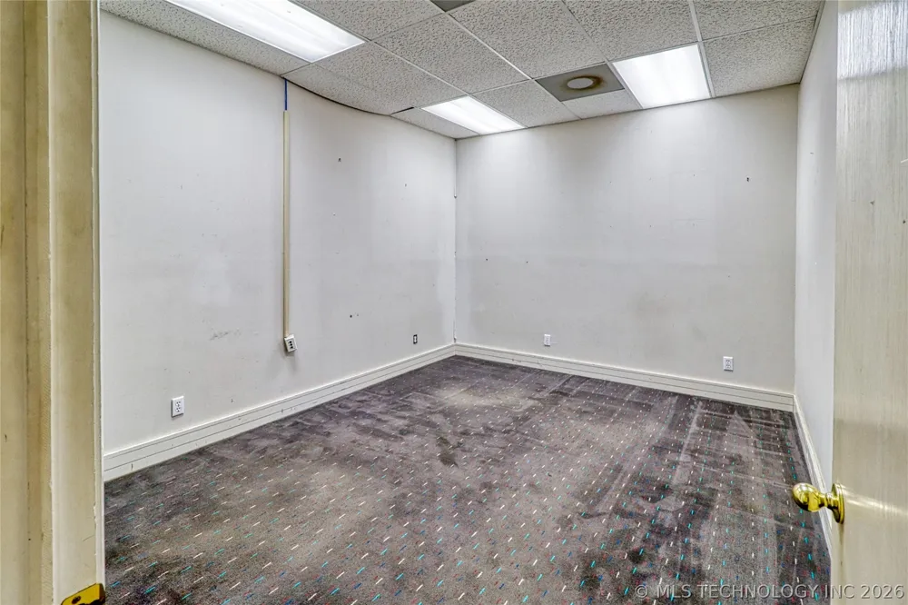 111 S Main Eufaula, OK 74432