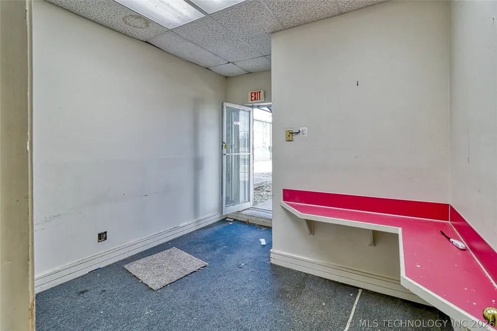 111 S Main Eufaula, OK 74432