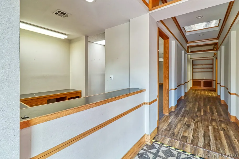 111 S Main Eufaula, OK 74432
