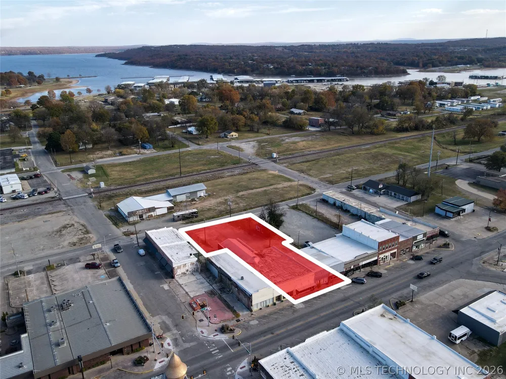 111 S Main Eufaula, OK 74432