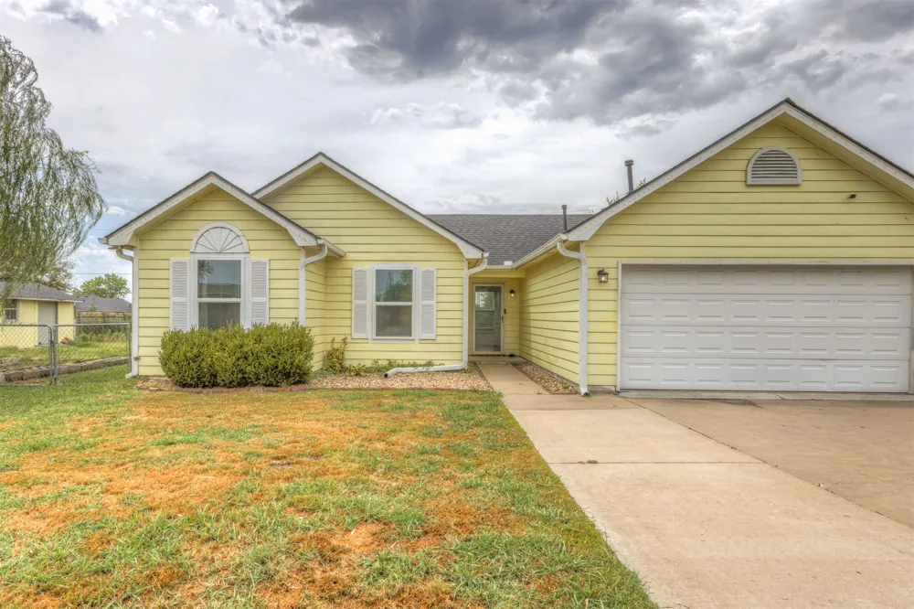 11620 190th East Avenue Collinsville, OK 74021