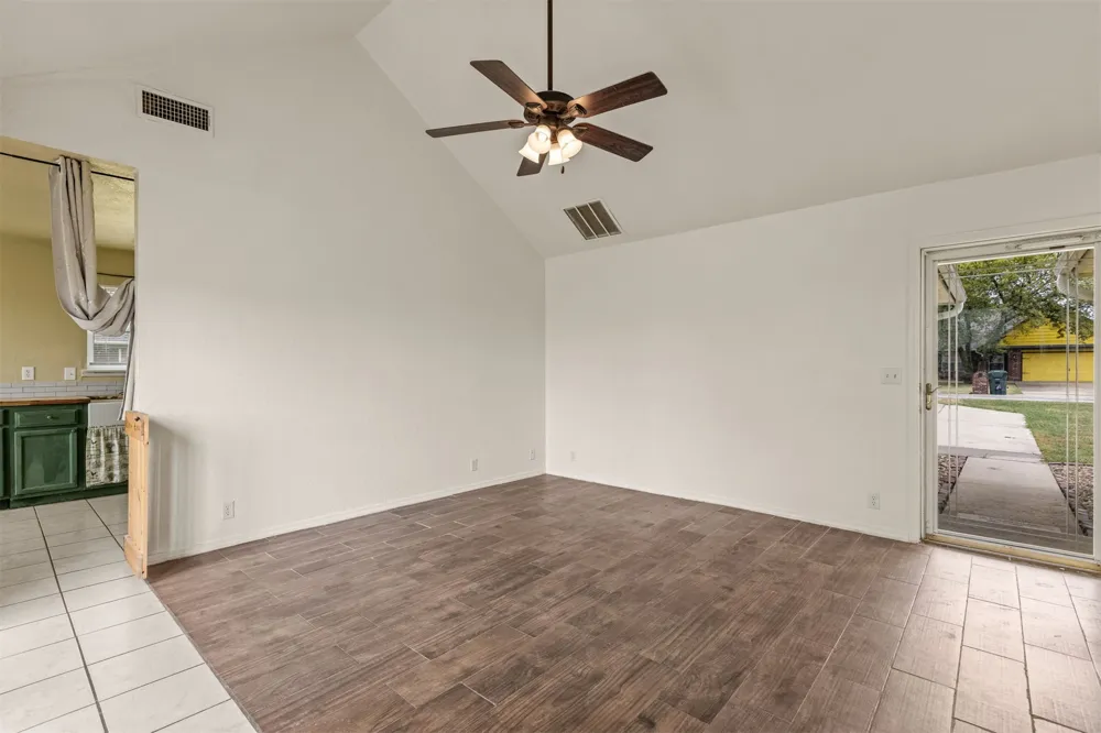 11620 190th East Avenue Collinsville, OK 74021