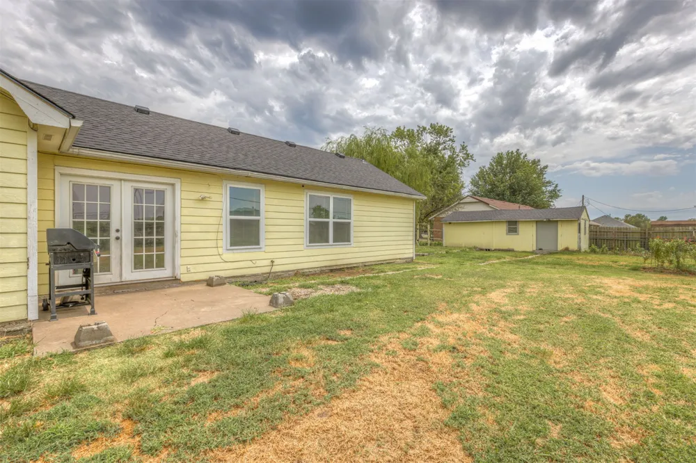 11620 190th East Avenue Collinsville, OK 74021