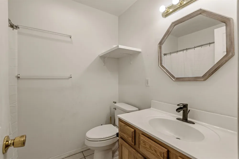 11620 190th East Avenue Collinsville, OK 74021