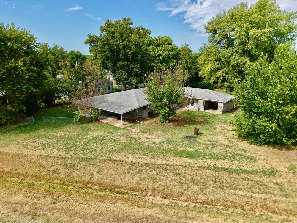 723 Bristow Avenue Coweta, OK 74429