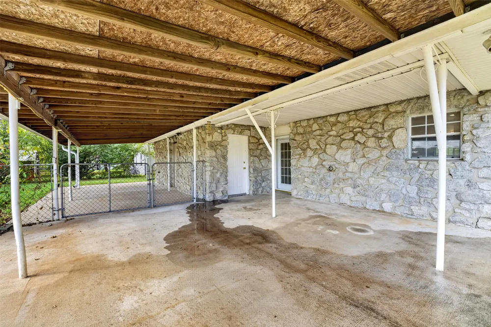 723 Bristow Avenue Coweta, OK 74429