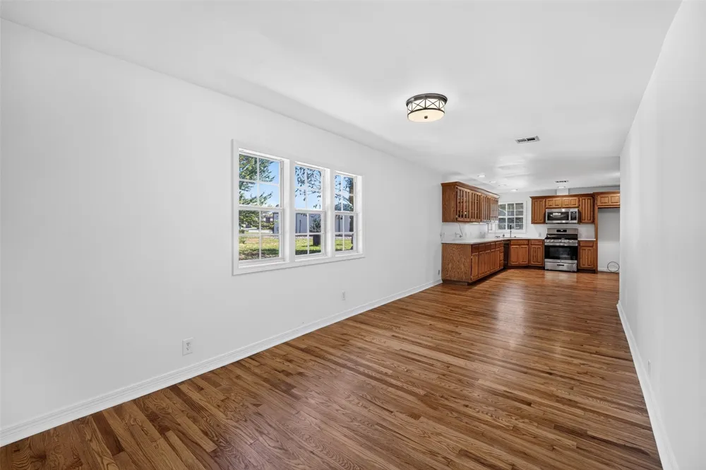 723 Bristow Avenue Coweta, OK 74429