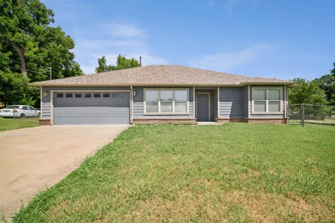 7105 W 26th Street