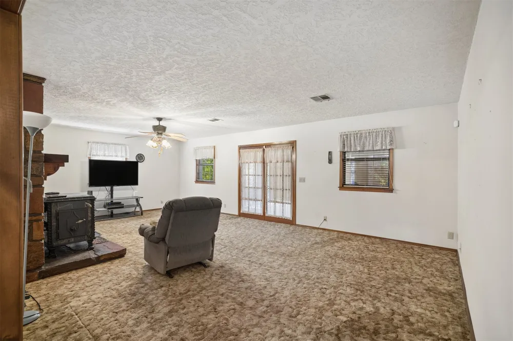 139 Miller Drive Sand Springs, OK 74063