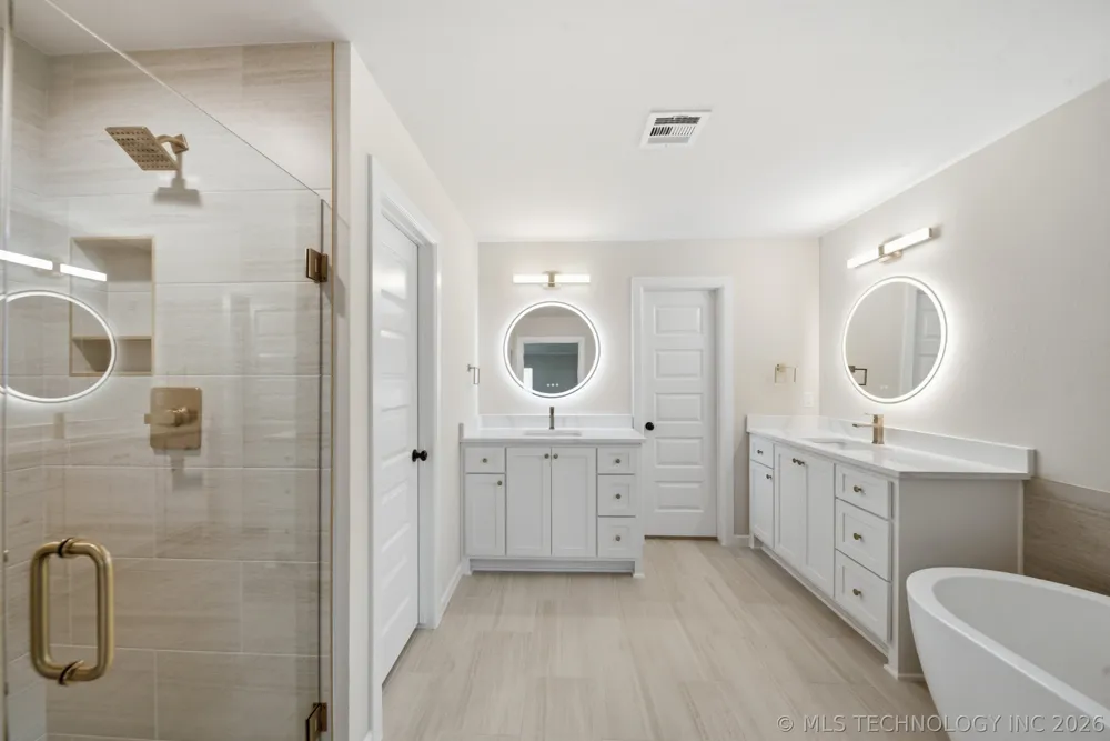 10668 S 226th EastAvenue Broken Arrow, OK 74014