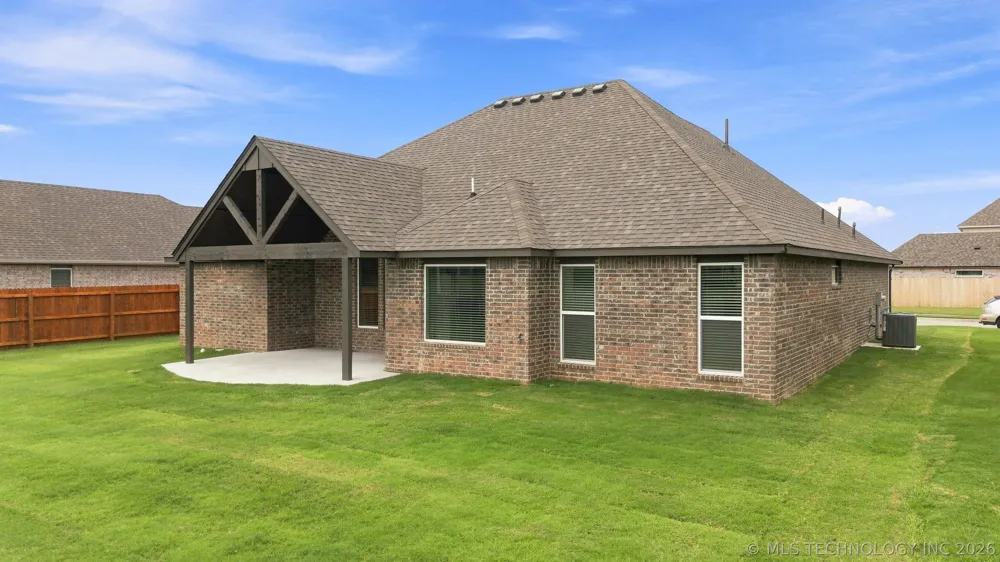 10668 S 226th EastAvenue Broken Arrow, OK 74014