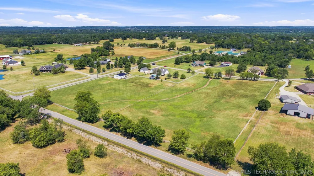 16050 E Pueblo Road Claremore, OK 74017