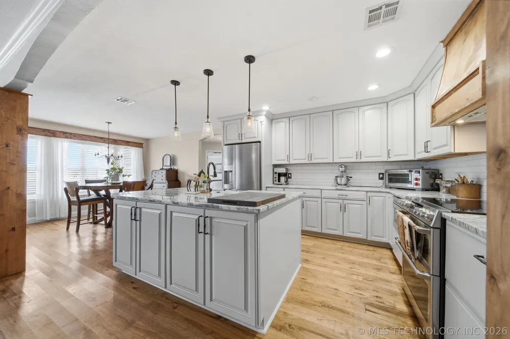 16050 E Pueblo Road Claremore, OK 74017