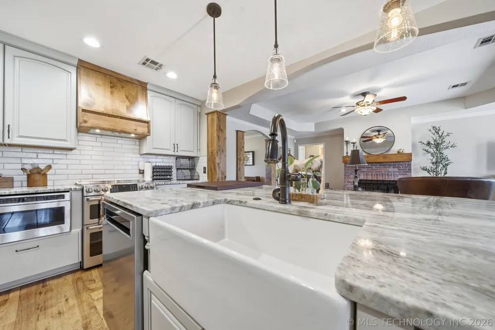 16050 E Pueblo Road Claremore, OK 74017