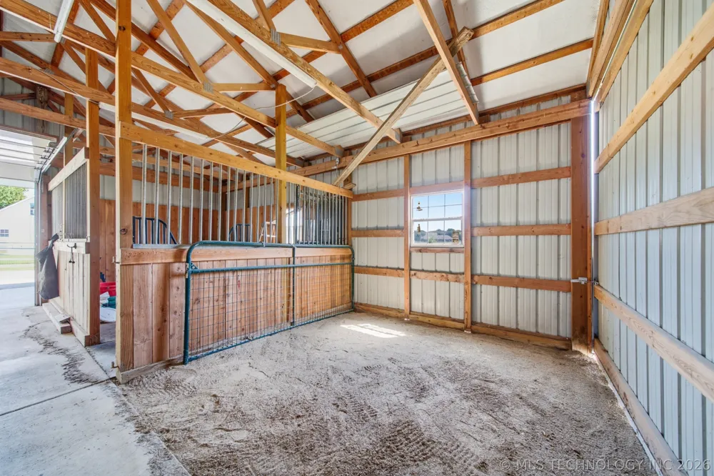 16050 E Pueblo Road Claremore, OK 74017