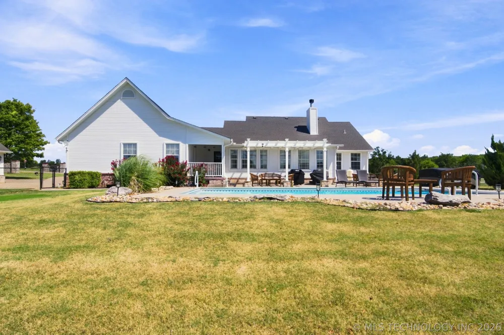 16050 E Pueblo Road Claremore, OK 74017