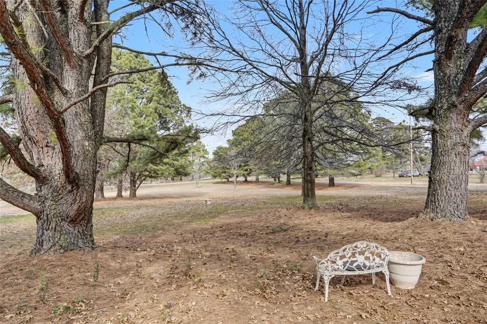 7635 Old Taft Road Muskogee, OK 74401