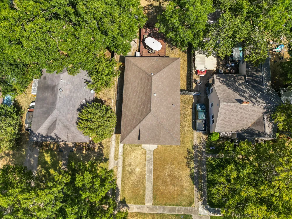 318 SW D STREET Ardmore, OK 73401