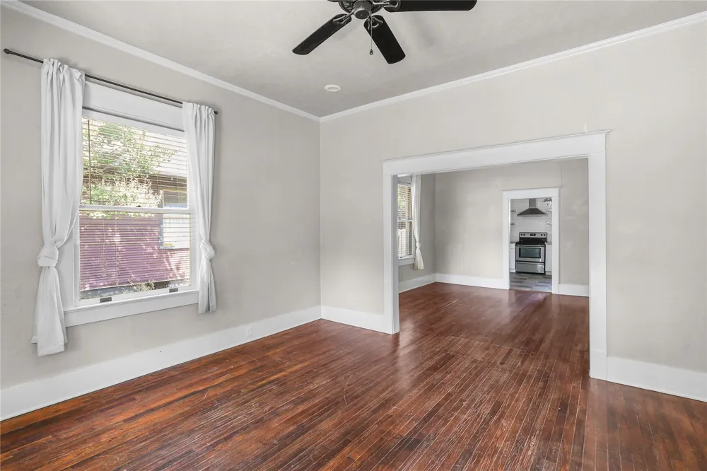 318 SW D STREET Ardmore, OK 73401