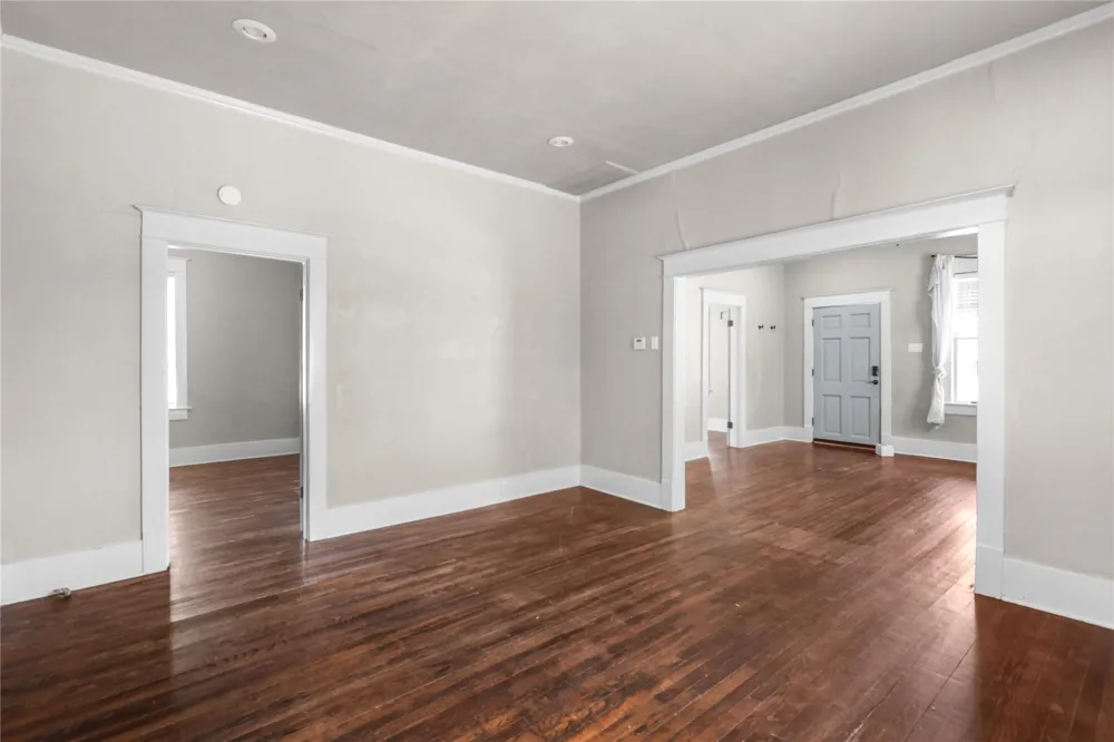 318 SW D STREET Ardmore, OK 73401