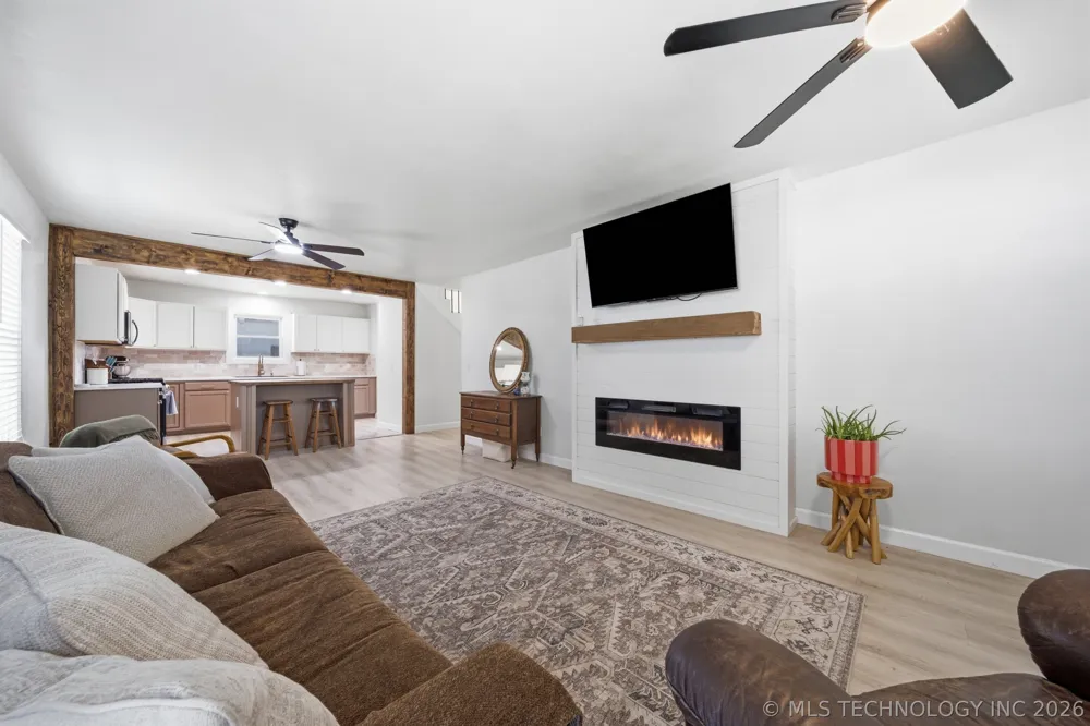 411 Hodge Street Sapulpa, OK 74066