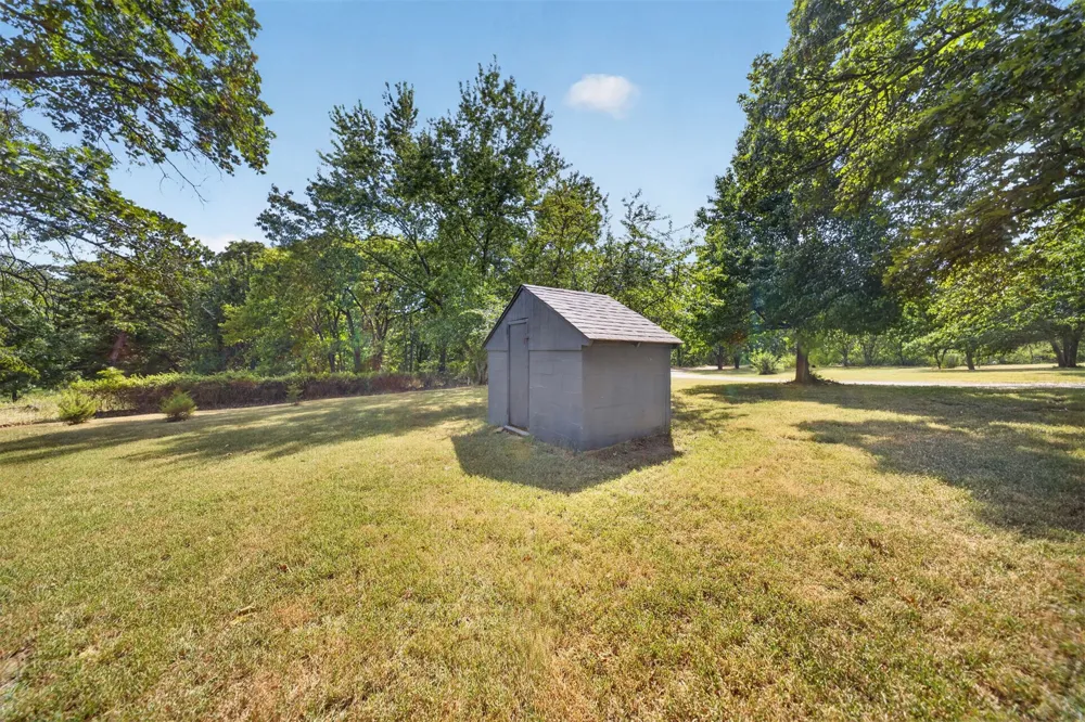 12871 S 4220 ROAD Claremore, OK 74017