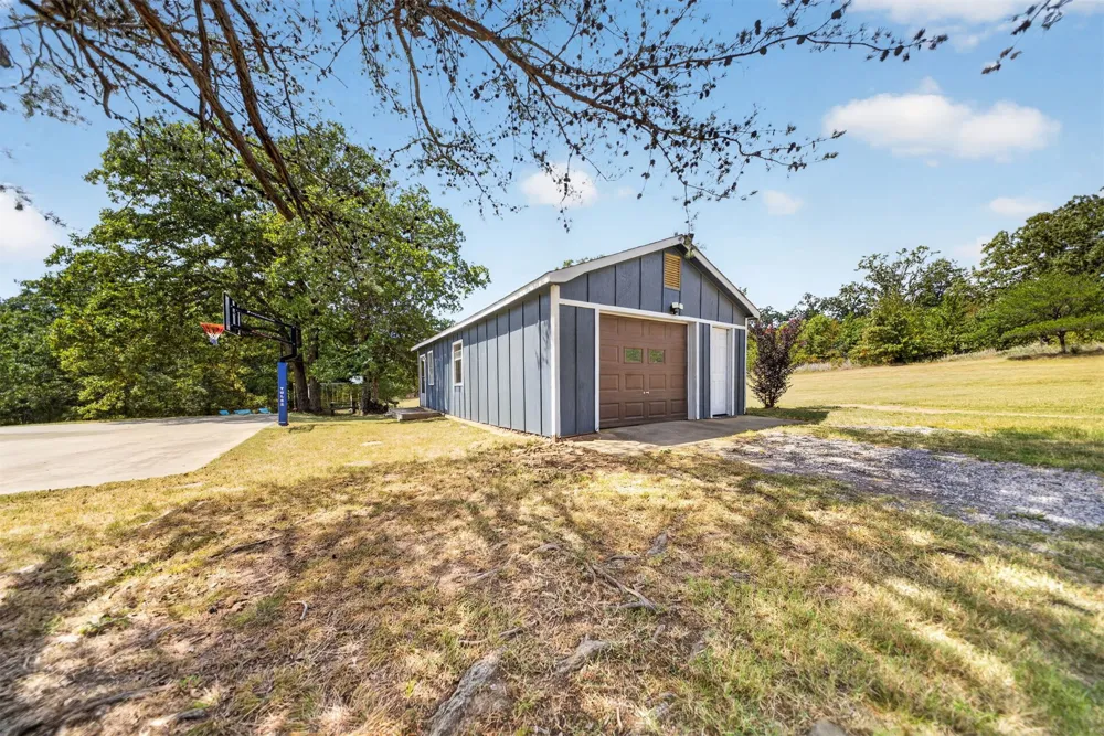 12871 S 4220 ROAD Claremore, OK 74017