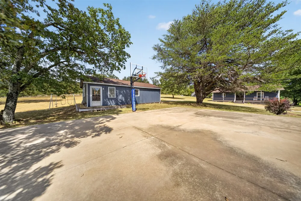 12871 S 4220 ROAD Claremore, OK 74017
