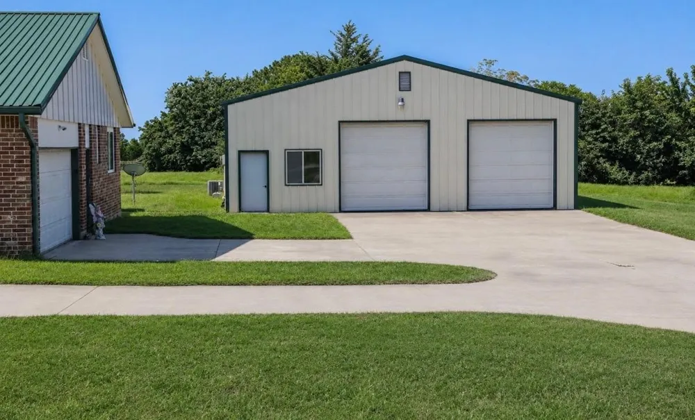 110 Grant Mead, OK 73449