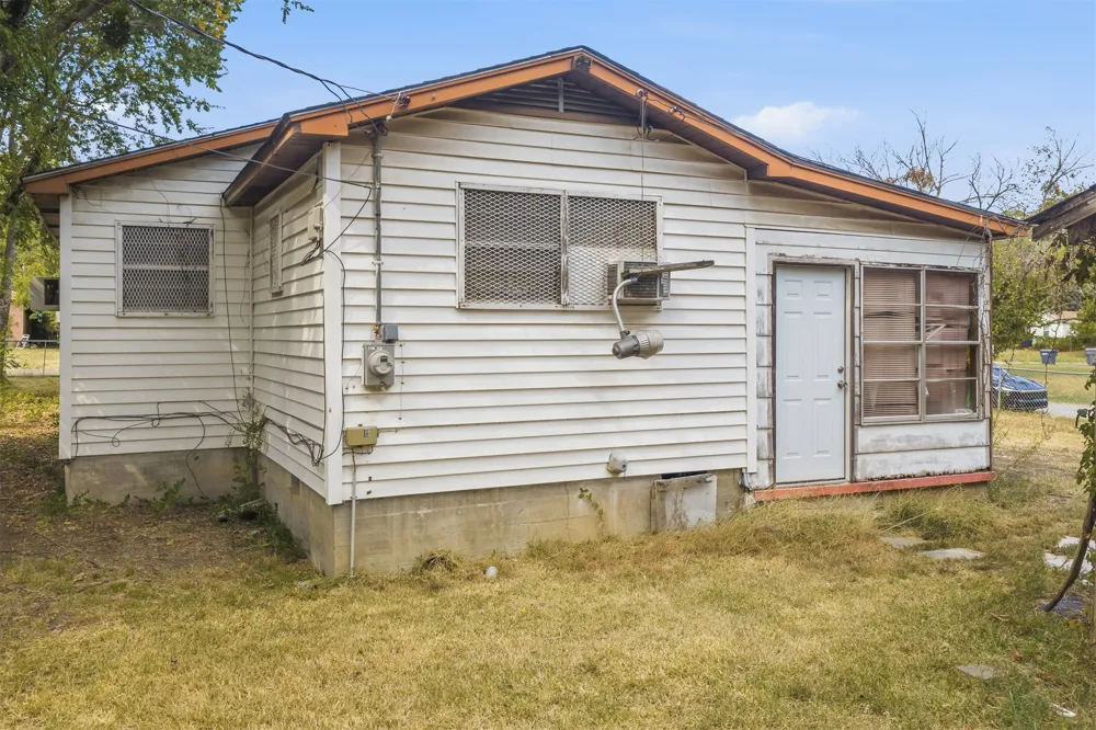 1120 4th Avenue NE Ardmore, OK 73401