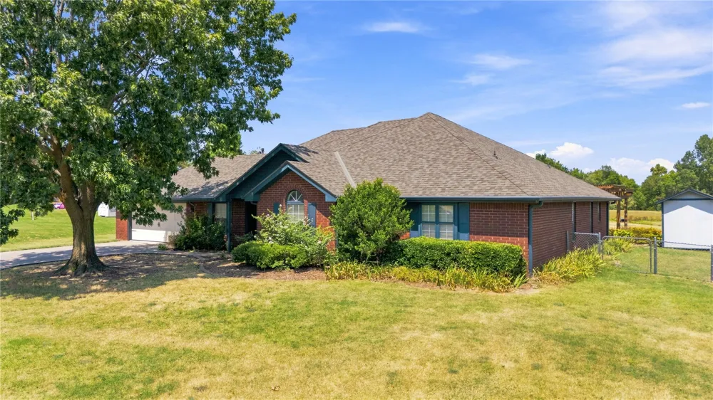 1100 SE Manor Drive Bartlesville, OK 74006