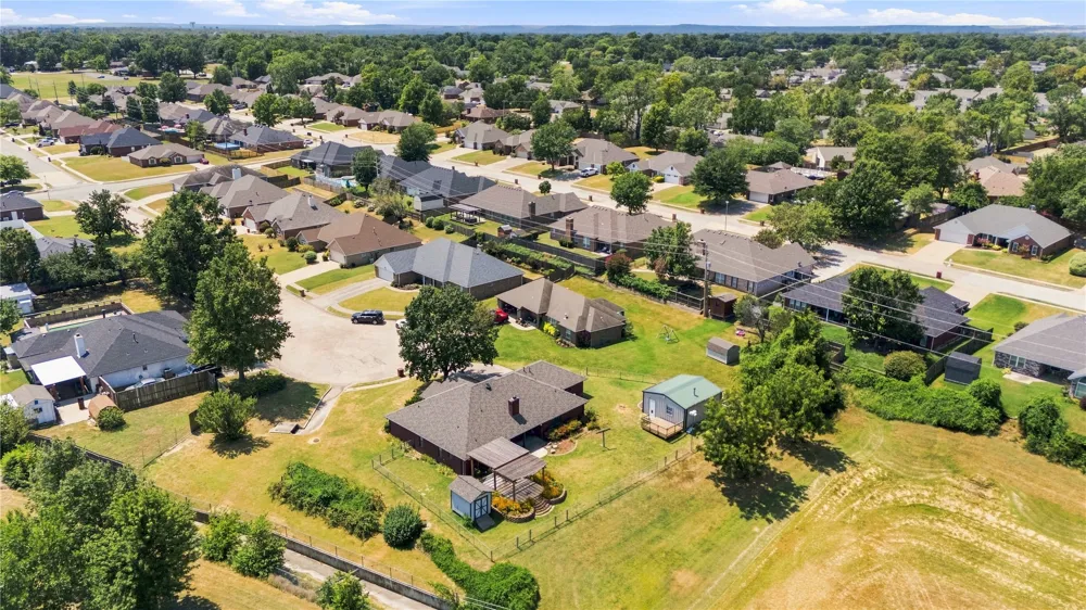 1100 SE Manor Drive Bartlesville, OK 74006