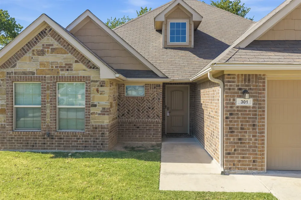 301 Wandering Way Ardmore, OK 73401