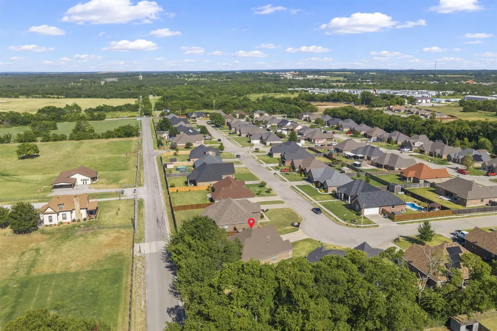 301 Wandering Way Ardmore, OK 73401