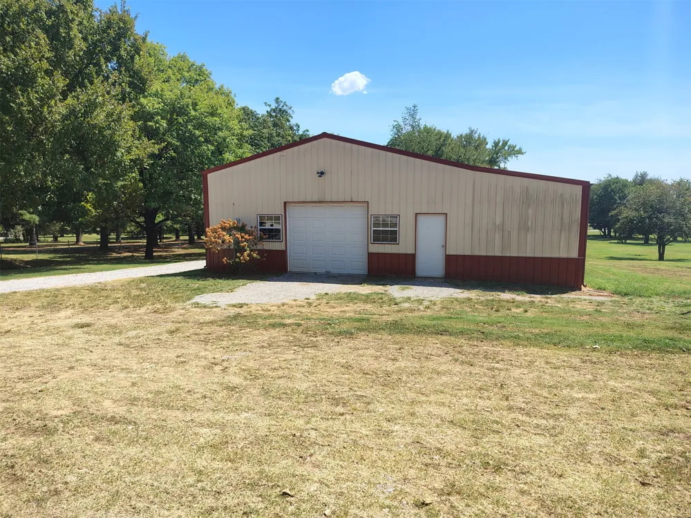 27793 E 161st Street S Coweta, OK 74429