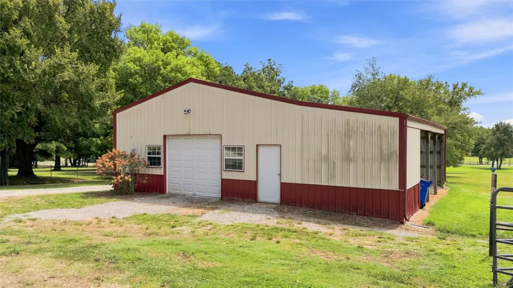 27793 E 161st Street S Coweta, OK 74429