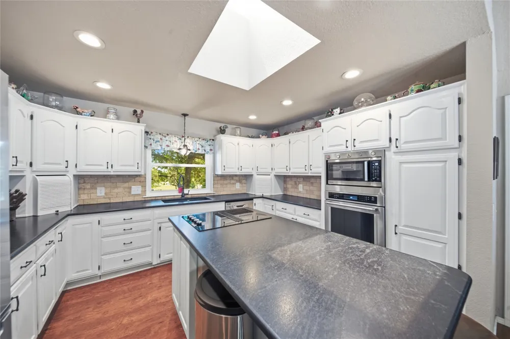 27793 E 161st Street S Coweta, OK 74429