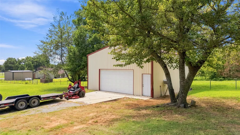 27793 E 161st Street S Coweta, OK 74429