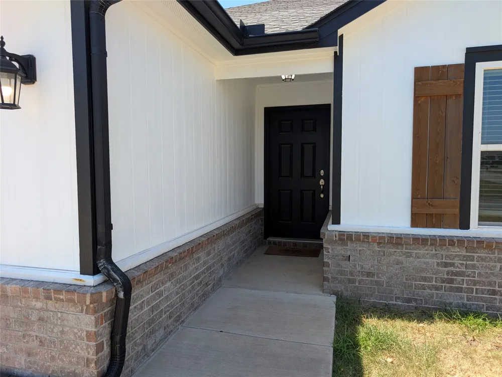 8702 S 254th EastAvenue Broken Arrow, OK 74014